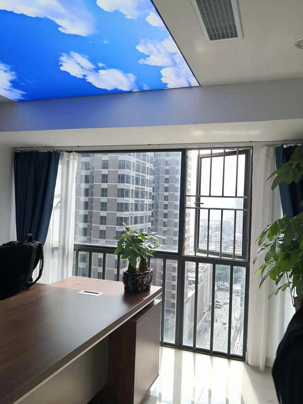 NG大舞台电子深圳运营中心办公区