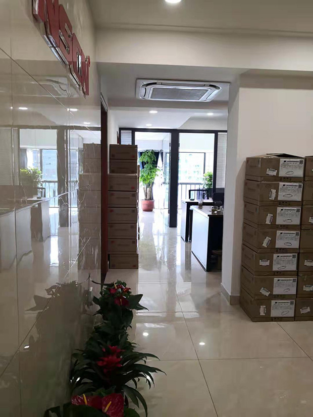 NG大舞台电子深圳运营中心办公区2